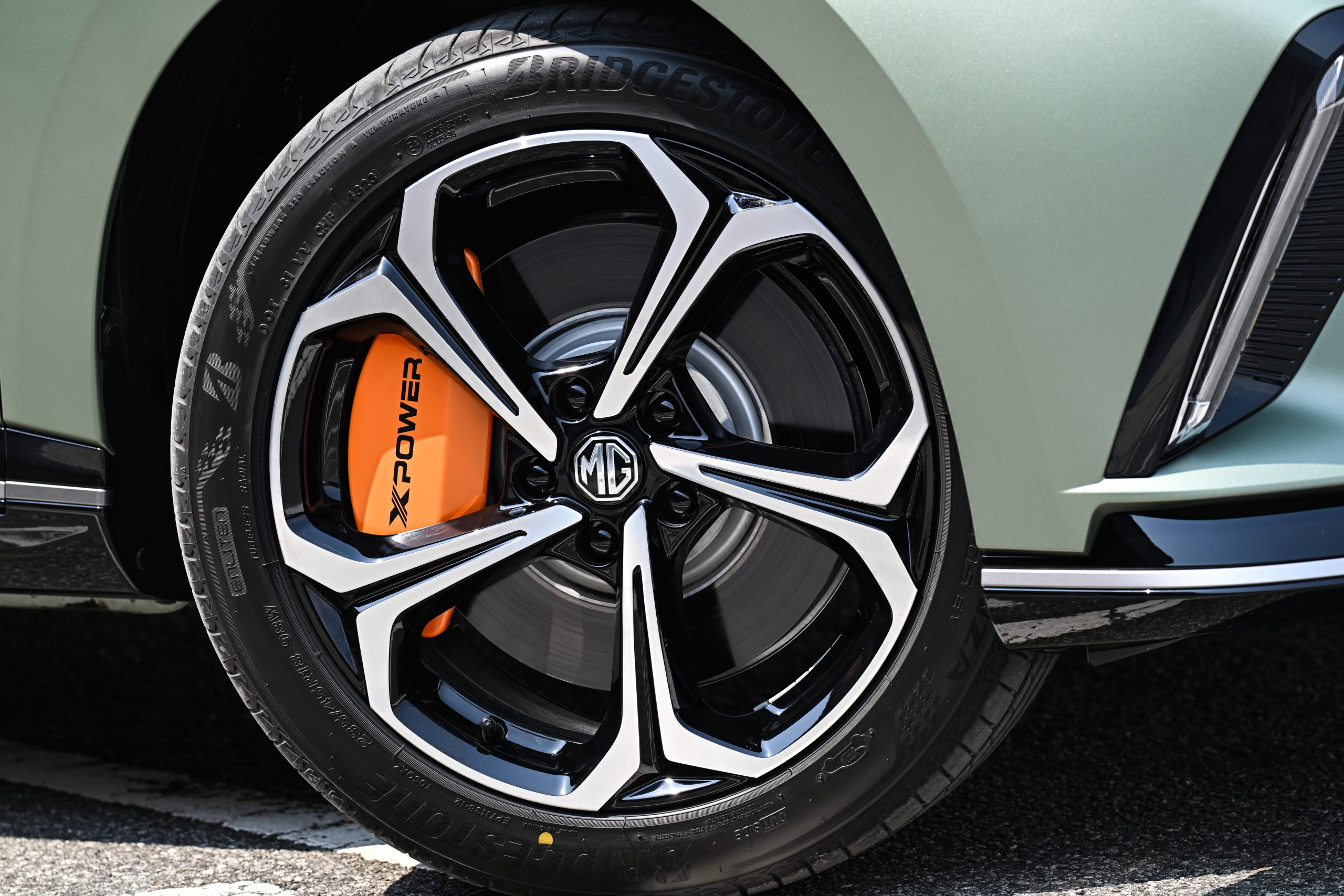 "BRIDGESTONE TURANZA T005 EV, a Premium High-Performance for EVs with ...