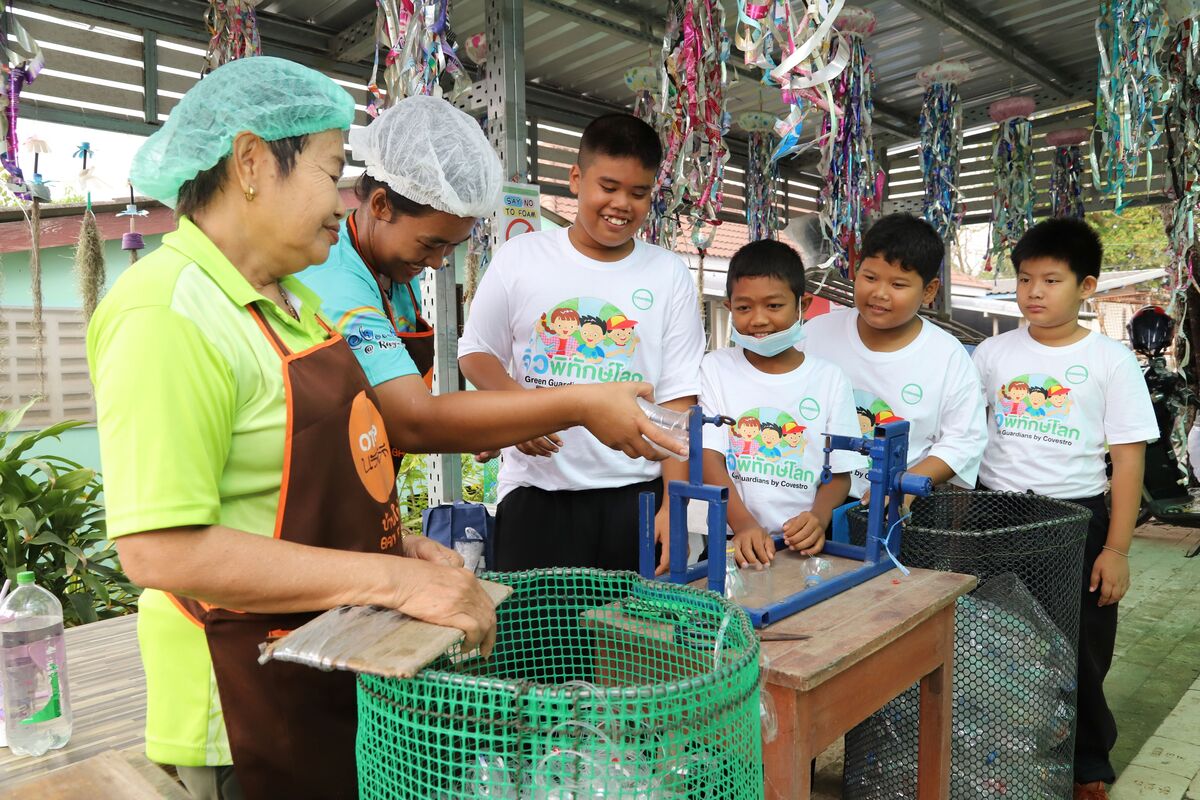 โคเวสโตรเดินหน้าโครงการ "จิ๋วพิทักษ์โลก" ปีที่ 2 เสริมสร้างพลังเยาวชนตัวแทน 5 โรงเรียนระยองมุ่งสู่การพิทักษ์สิ่งแวดล้อม